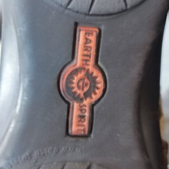 Earth Spirit Low Heel 6.5 Cross Strap Brown Woven Strappy Comfort Boho Sandals - Picture 8 of 12